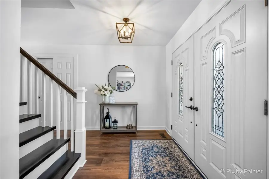 633 N Bel Aire Terrace, Palatine, IL 60074 - Image #2