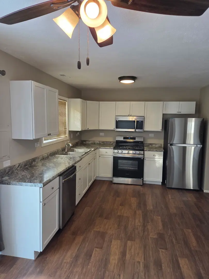 209 Mill Stream Drive, Bolingbrook, IL 60440 - Image #3