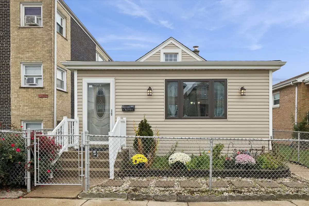 7211 W 58th Place, Summit, IL 60501 - Image #1