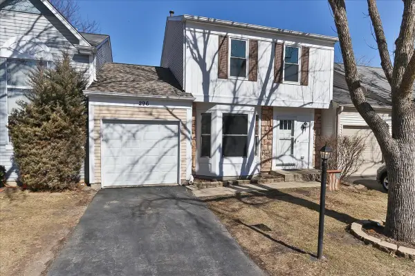 296 W Cherrywood Drive, Palatine, IL 60067