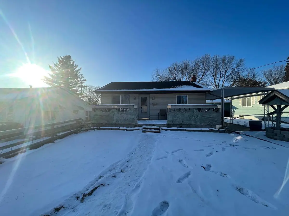 1245 W Violet Street, Freeport, IL 61032 - #1