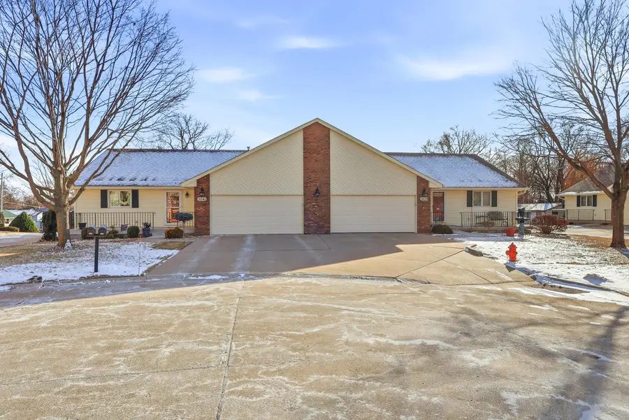 3041 55th Street, Moline, IL 51265 - Image #2
