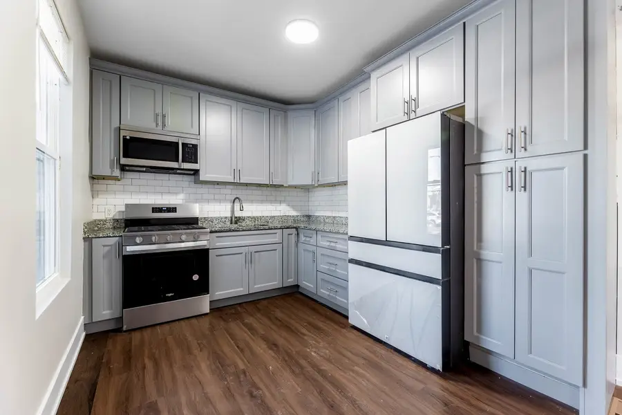 6235 S Kedvale Avenue, Chicago, IL 60629 - Image #2