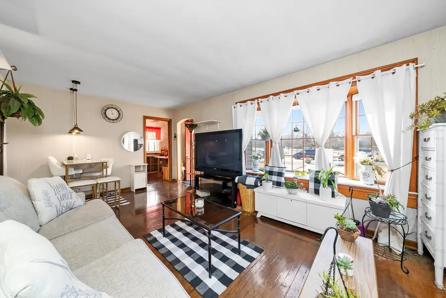 1153 S Church Avenue, Lombard, IL 60148 - Image #3