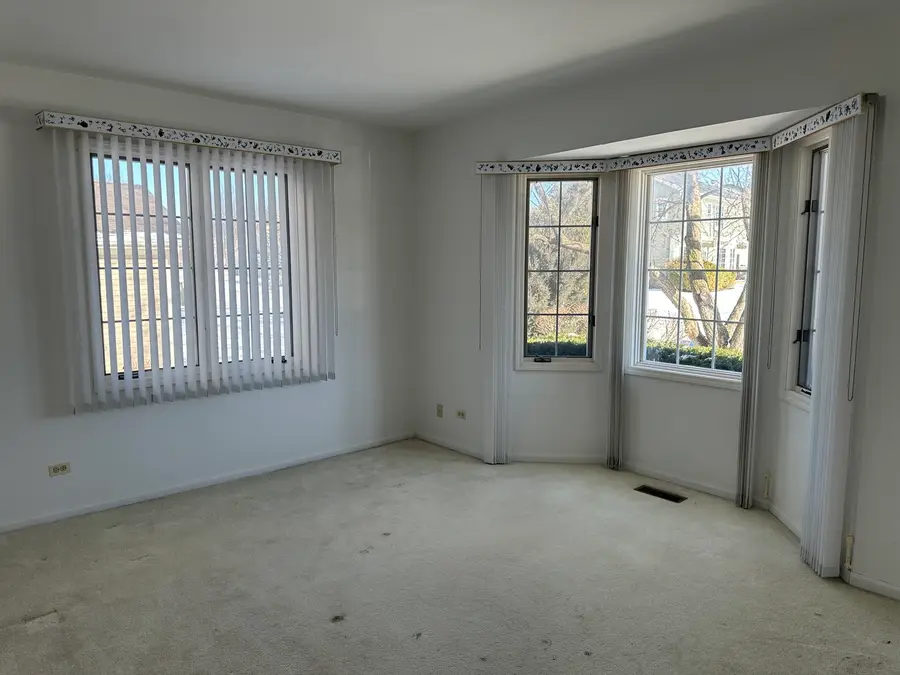 610 Golfers Lane, Bartlett, IL 60103 - Image #3