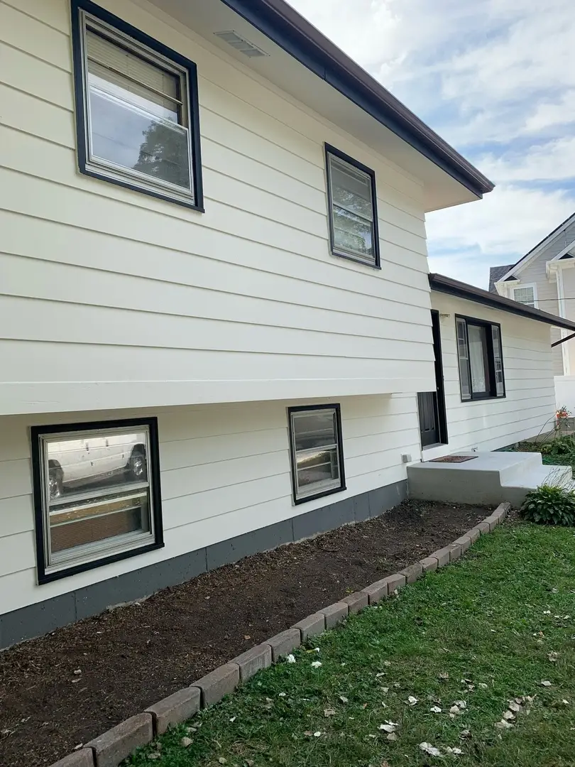 28W313 Batavia Road, Warrenville, IL 60555 - Image #2