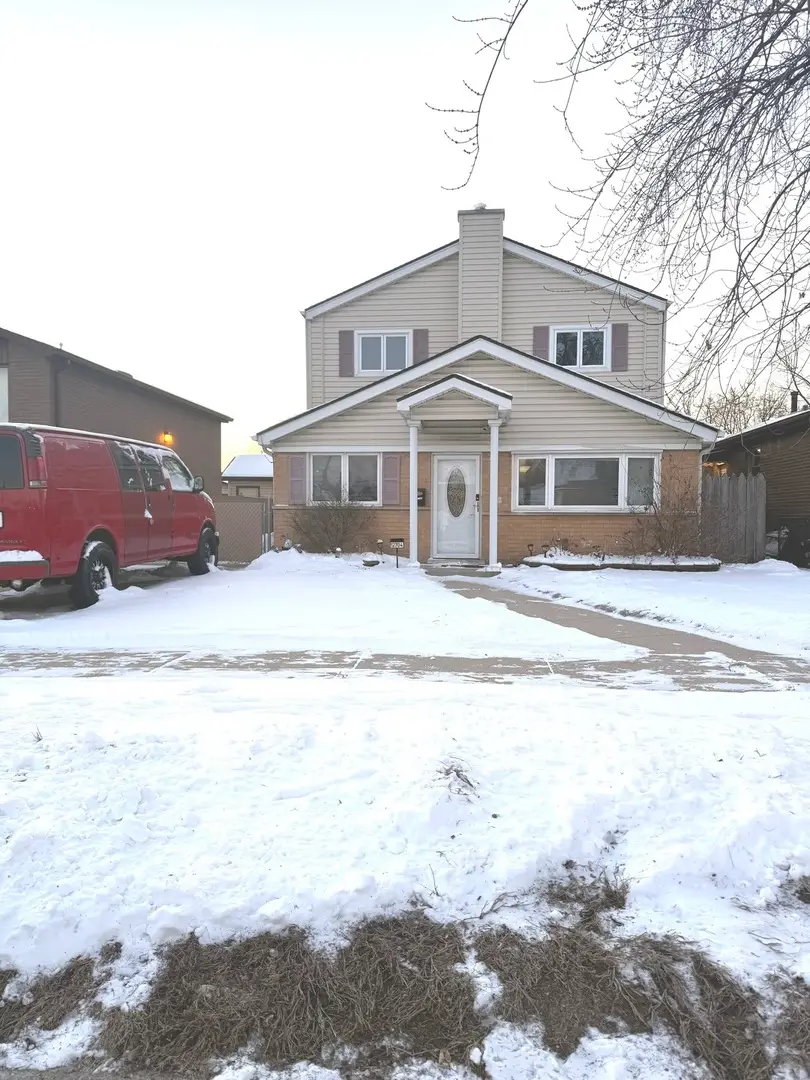 12704 S Muskegon Avenue, Chicago, IL 60633 - Image #1