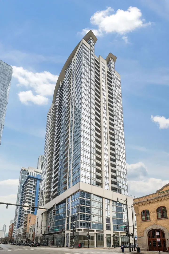 100 E 14th Street #2809, Chicago, IL 60605 - #1