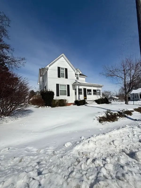 200 W Mchaney Street W, Harrisburg, IL 62946