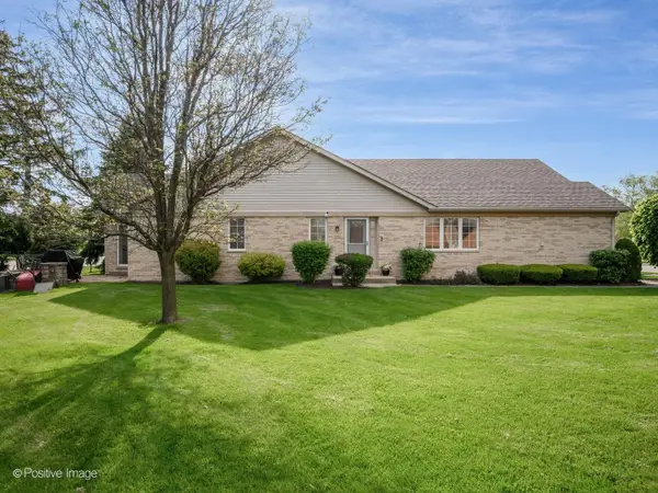 13 Iliad Drive, Tinley Park, IL 60477