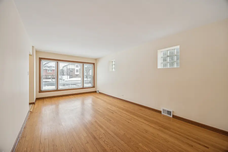 822 S La Grange Road, La Grange, IL 60525 - #2