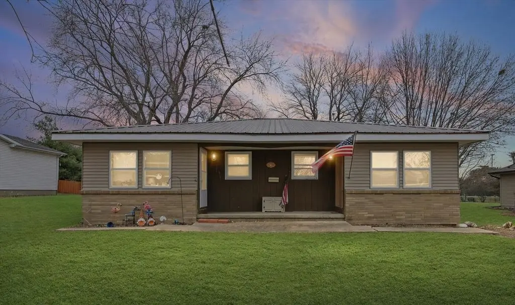 618 Meadow Lane Street, Leroy, IL 61752 - #1