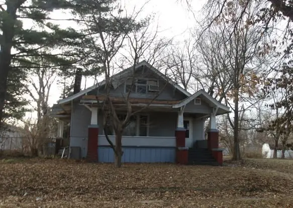 Address Withheld By Seller, Decatur, IL 62526