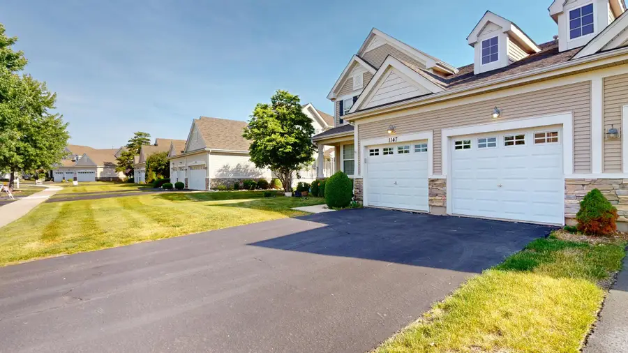 1147 Hampton Lane, Yorkville, IL 60560 - #3