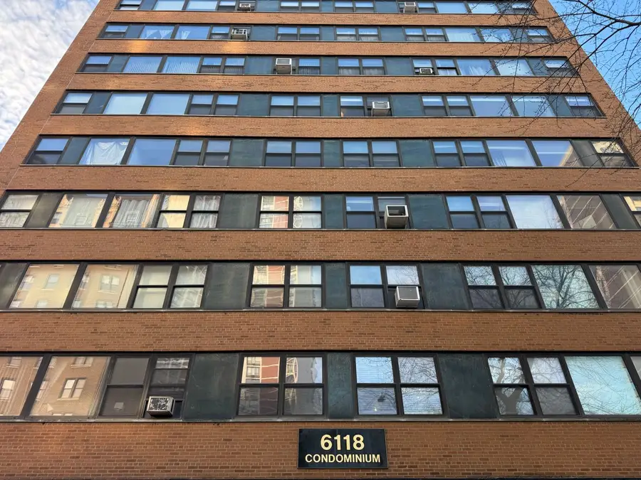 6118 N Sheridan Road #707, Chicago, IL 60660 - #2