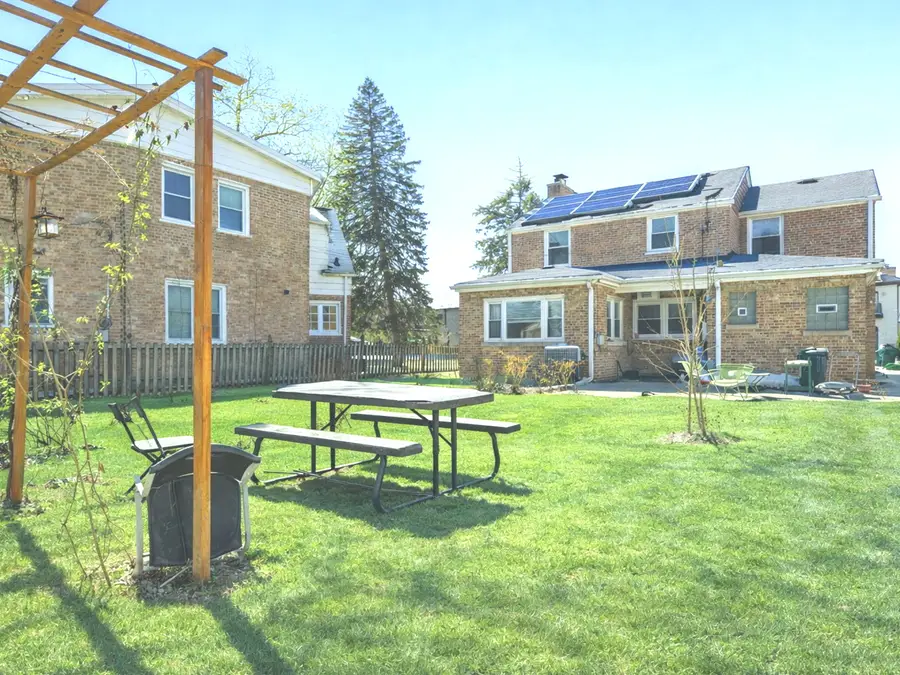 6709 N Kolmar Avenue, Lincolnwood, IL 60712 - #2