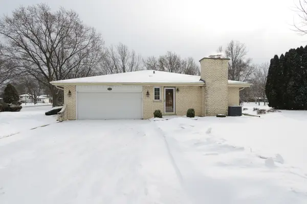 178 Bobwhite Court, Bloomingdale, IL 60108