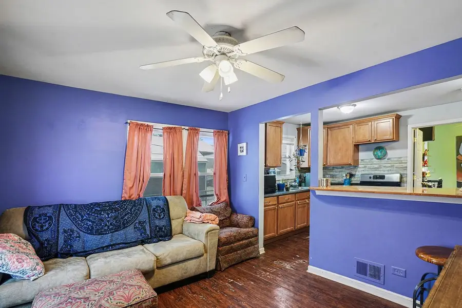 260 Beckwith Street, Aurora, IL 60505 - Image #3