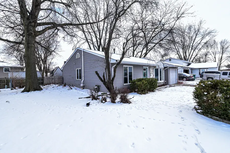 1030 Surrey Court, Joliet, IL 60431 - Image #2
