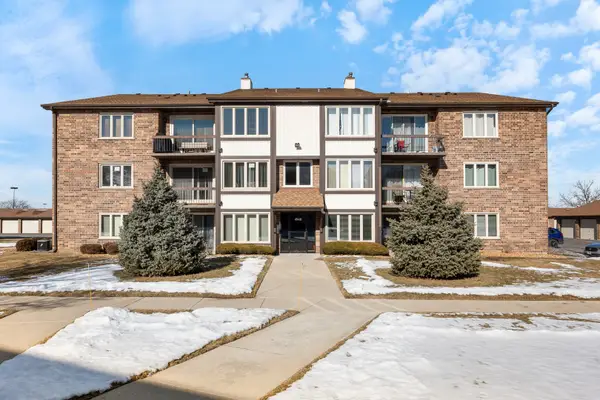 4940 Circle Court #604, Crestwood, IL 60418