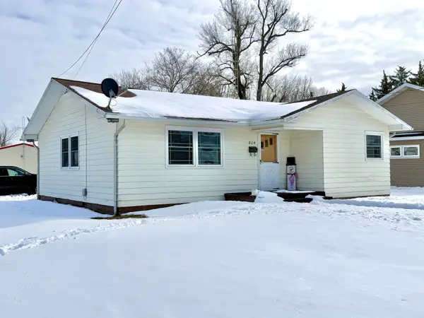 804 S Victor Street, Christopher, IL 62822