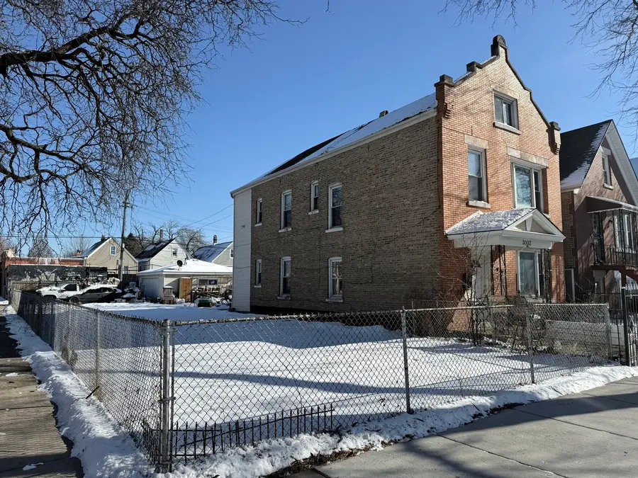 3003 S Kenneth Avenue, Chicago, IL 60623 - Image #2