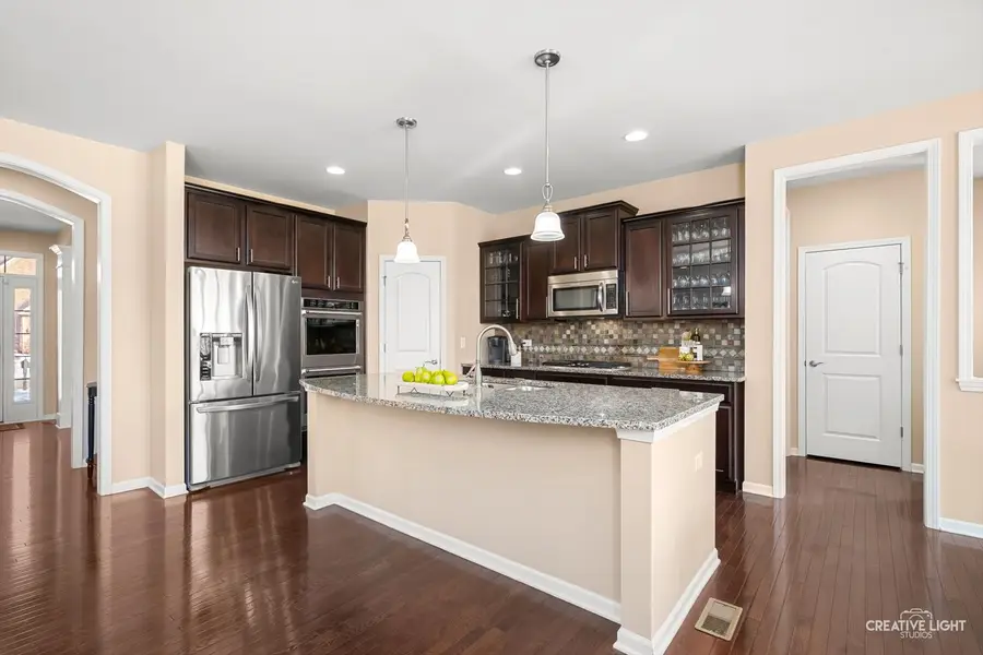 5332 Cedar Drive, Naperville, IL 60564 - Image #2