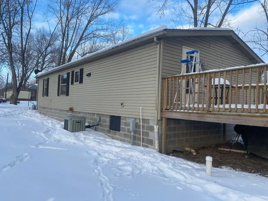 9255 Campbell Street, Benton, IL 62812 - Image #3