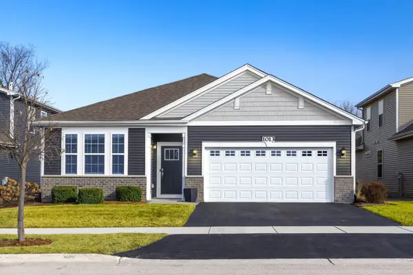 1013 Fitzwilliam Way, North Aurora, IL 60542