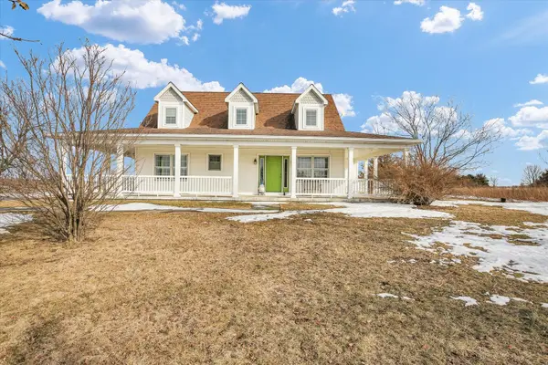 1465 N Cr 1450 E, Villa Grove, IL 61956