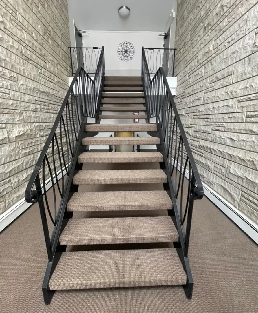 212 Collen Drive #209, Lombard, IL 60148 - Image #3