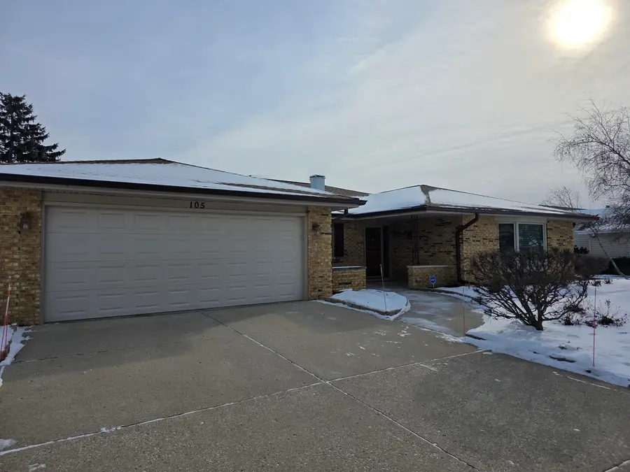 105 Glenridge Lane, Schaumburg, IL 60193 - Image #2