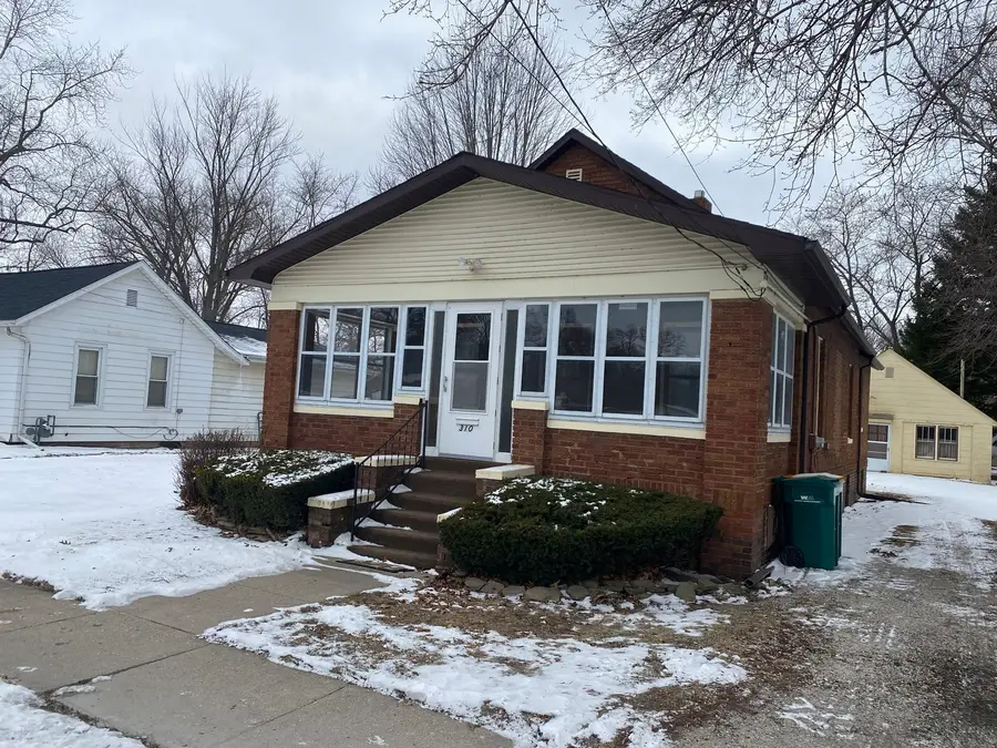 310 S Murdock Street, Streator, IL 61364 - Image #2