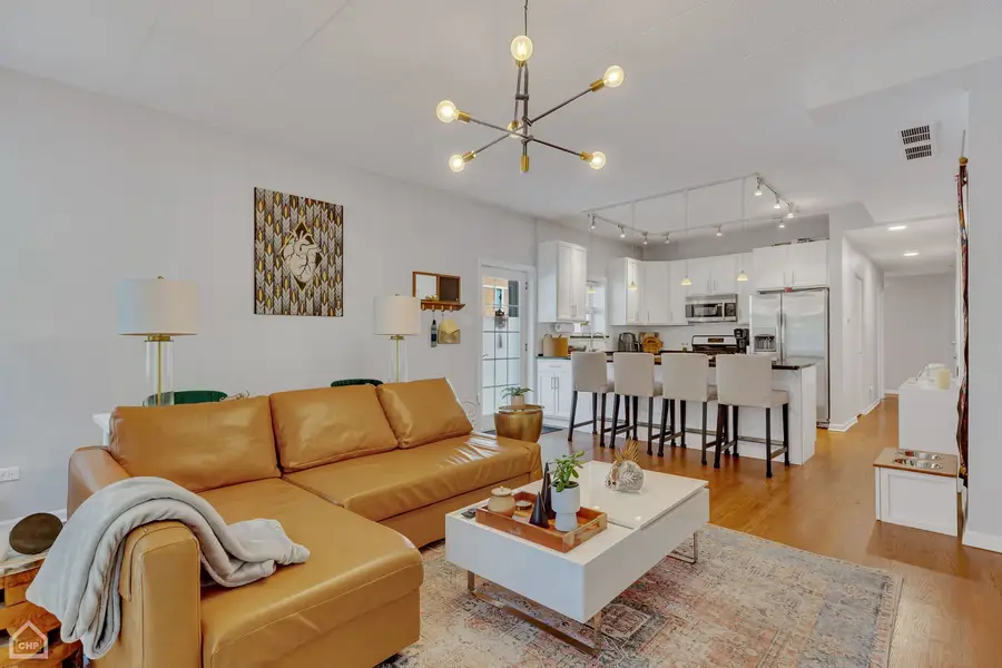 2701 W Hirsch Street #2, Chicago, IL 60622 - #3