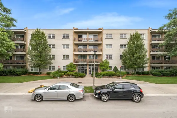 8210 Elmwood Avenue #110, Skokie, IL 60077