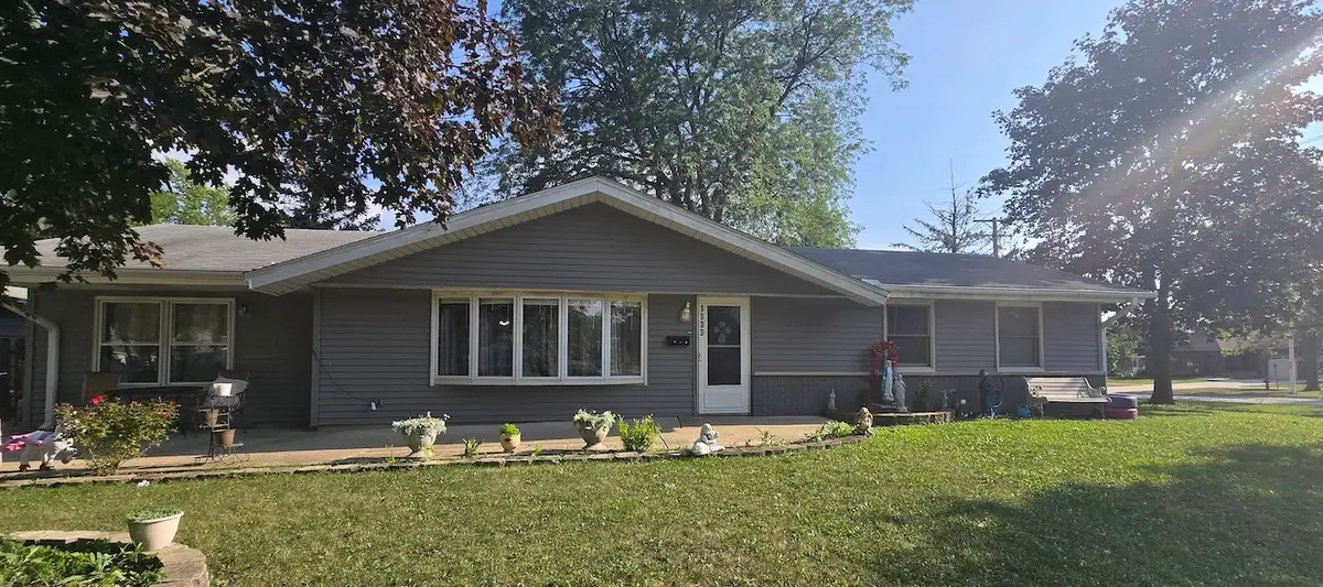 1939 Weston Lane, Schaumburg, IL 60193 - Image #1