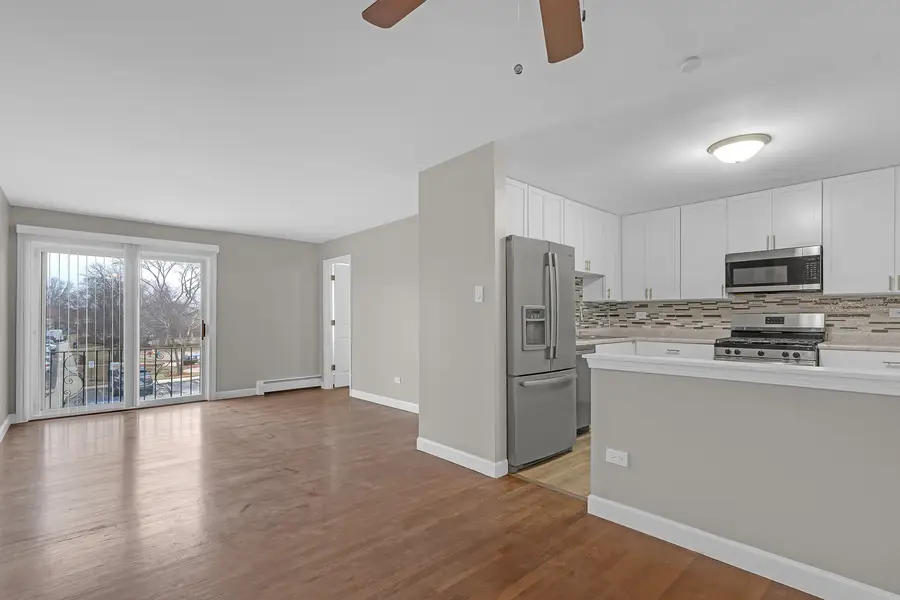 8872 W Jody Lane #2E, Des Plaines, IL 60016 - #3