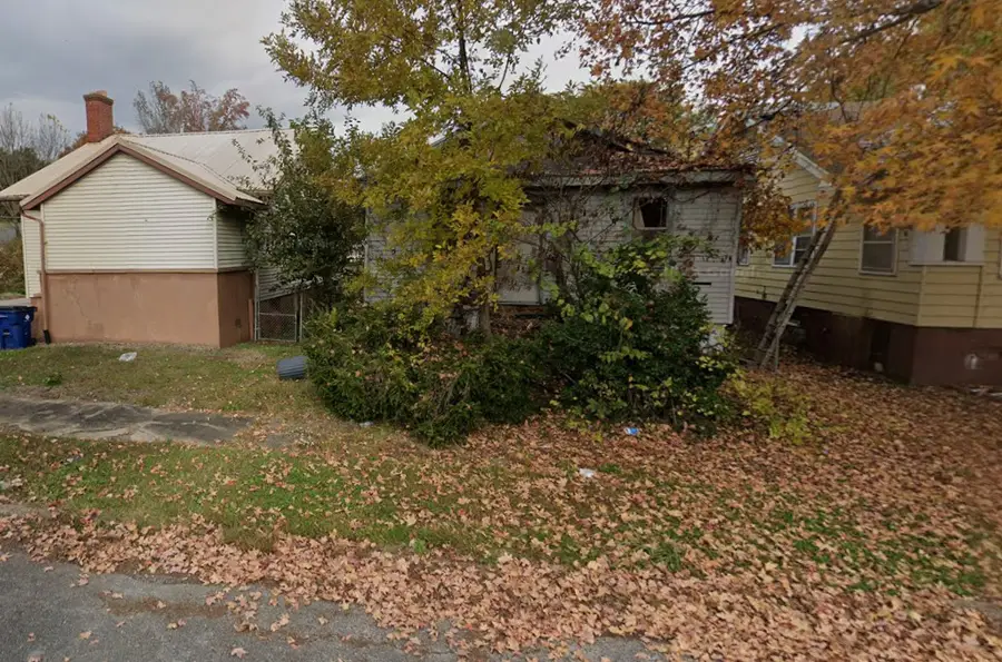 3712 Highland Avenue, Cairo, IL 62914 - #2