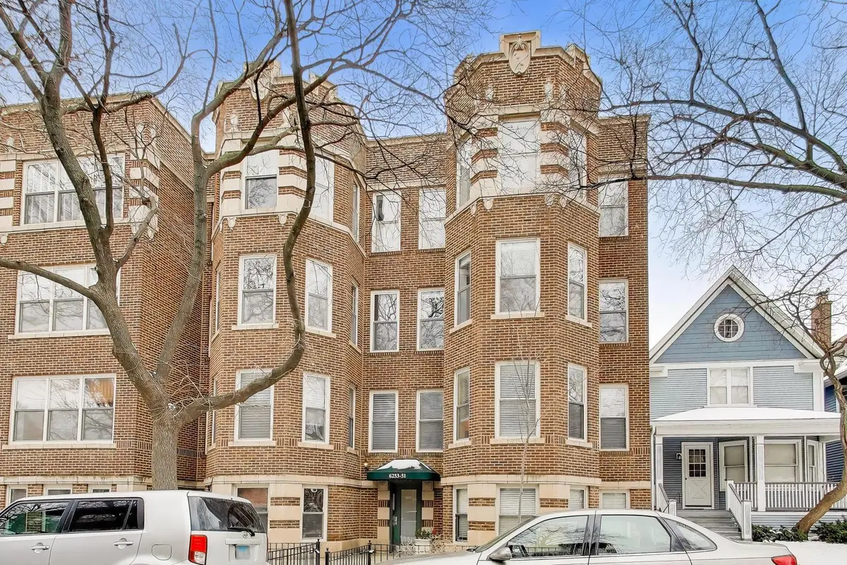 6251 N Magnolia Avenue #2, Chicago, IL 60660 - Image #1