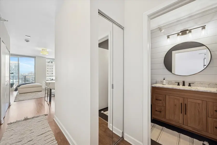 645 N Kingsbury Street #1205, Chicago, IL 60654 - #2