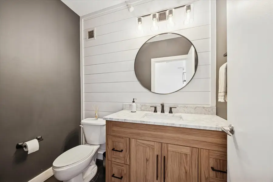 645 N Kingsbury Street #1205, Chicago, IL 60654 - #3