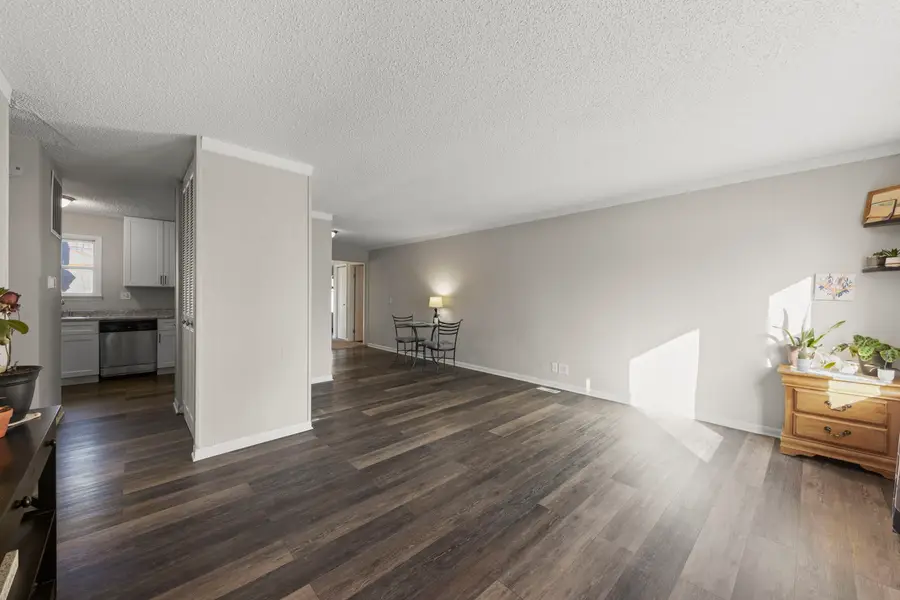 16 Spring Garden Drive, Montgomery, IL 60538 - #3