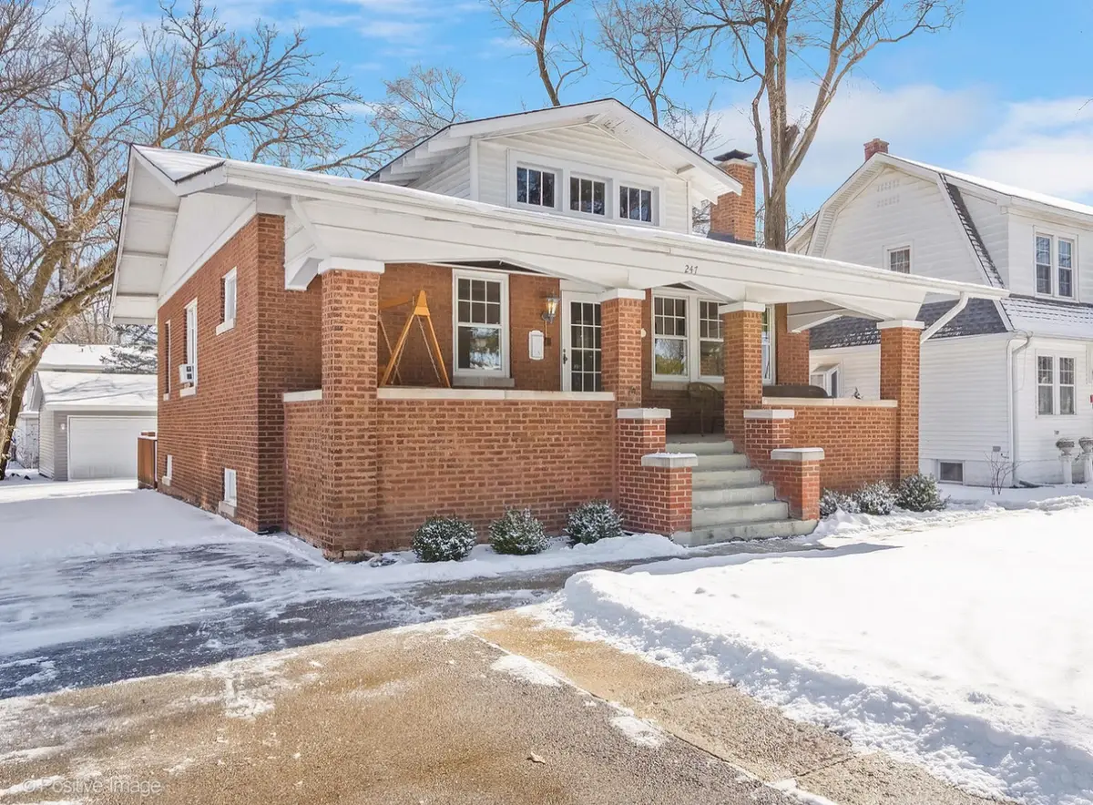 247 S Oakland Grove, Elmhurst, IL 60126 - Image #1