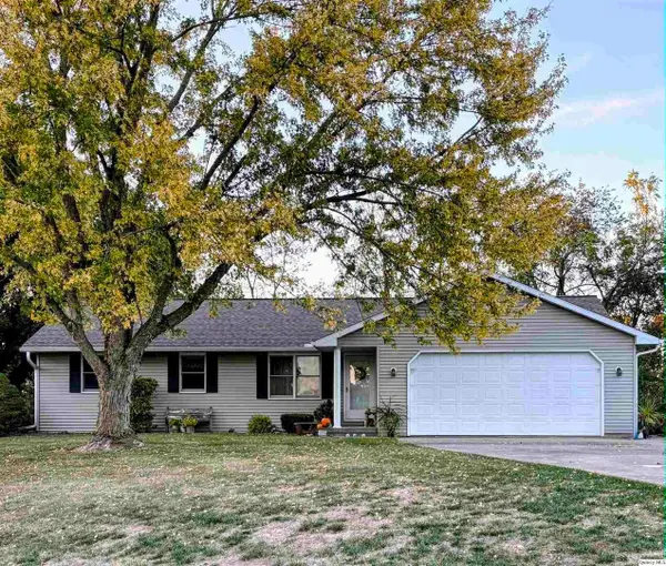 1497 South St, Fowler, IL 62338