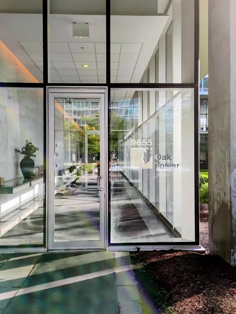 9655 Woods Drive #517, Skokie, IL 60077 - #1