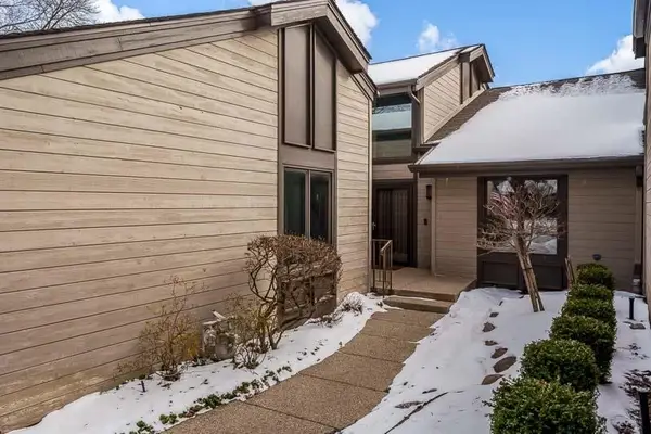 5357 Winding Creek Drive, Rockford, IL 61114