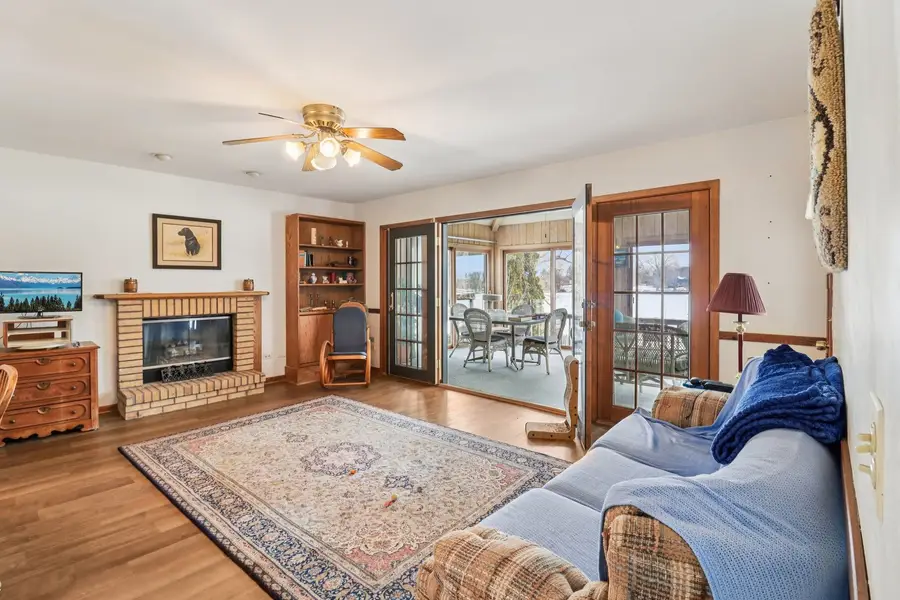 2312 High Point Drive, Lindenhurst, IL 60046 - Image #2