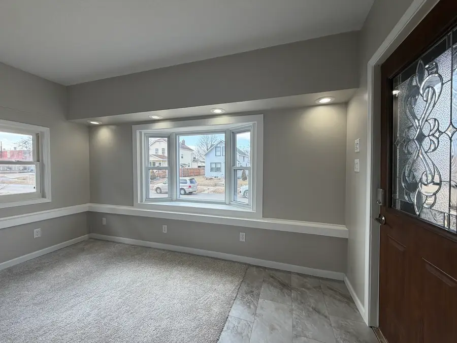 742 26th Street, East Moline, IL 61244 - #2