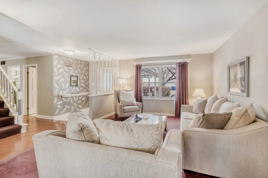 367 Thorncliffe Drive, Glendale Heights, IL 60139 - #3