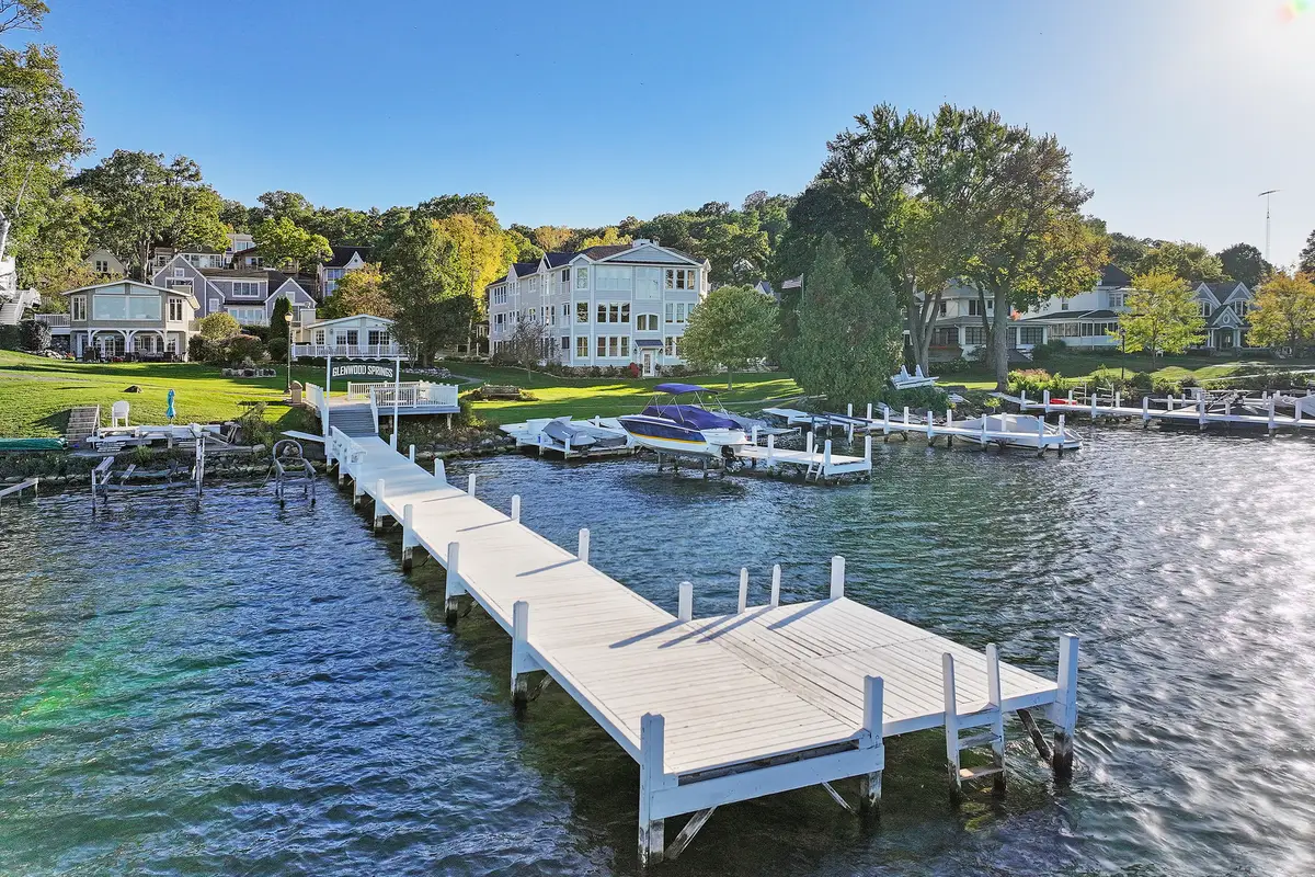 432 Harvard Avenue #5-6, Fontana, WI 53125 - #1